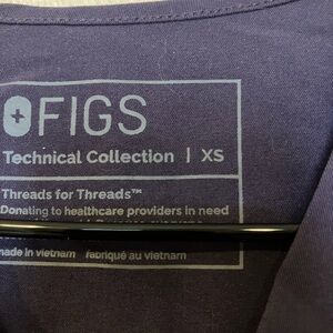 Figs Technical Collection Top in Dark Purple - XS